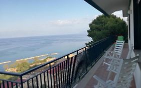 Casa Vacanze La Petrusella